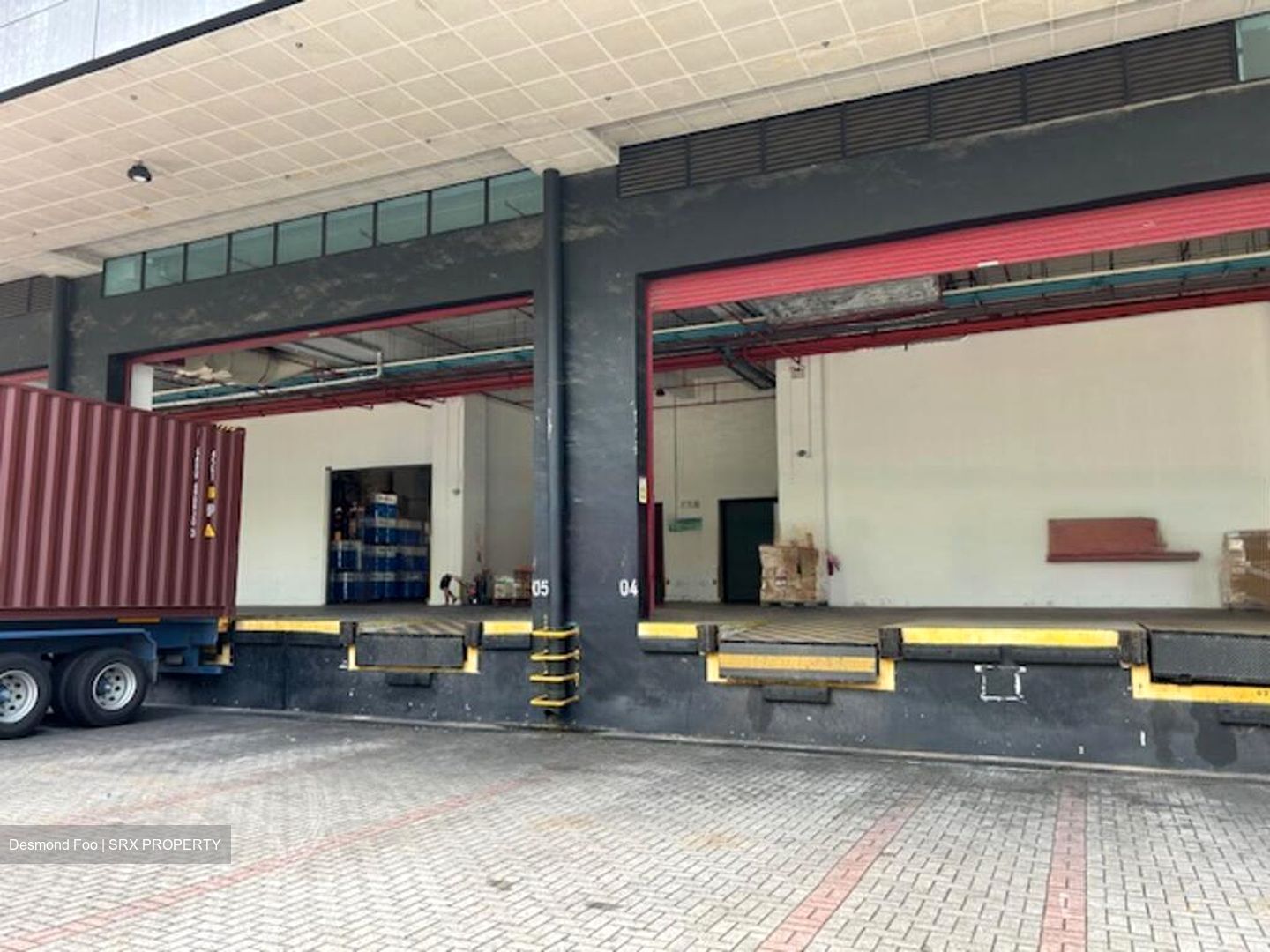 Freight Links (changi) Building (D16), Warehouse #611017441
